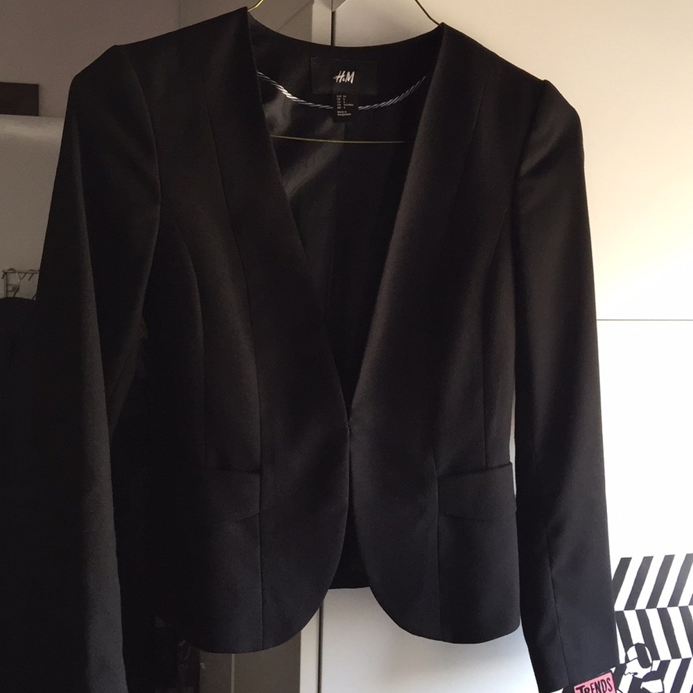 Black Blazer